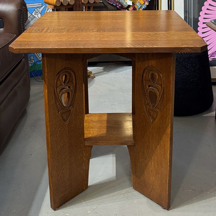 Stickley Argyle Street Mission Oak Side Table 24x24x26