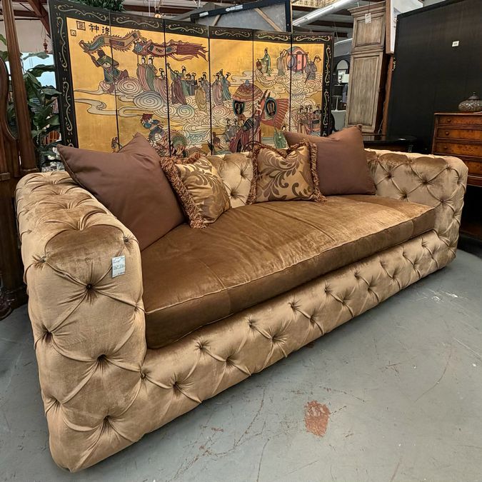 Marge Carson Custom Couture Milan Gold Velvet Tufted Sofa 103x47x32