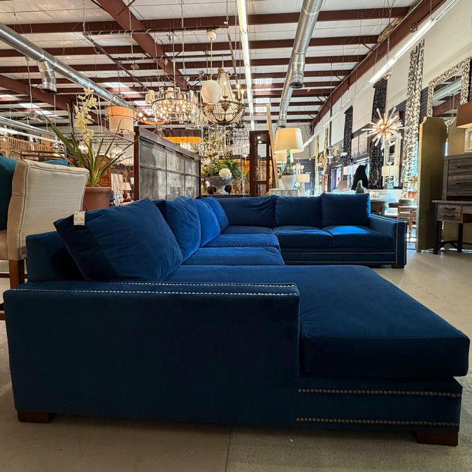 Havertys Scott Rosenbaum Spartan Sapphire Velvet Sectional 139x70/46x38
