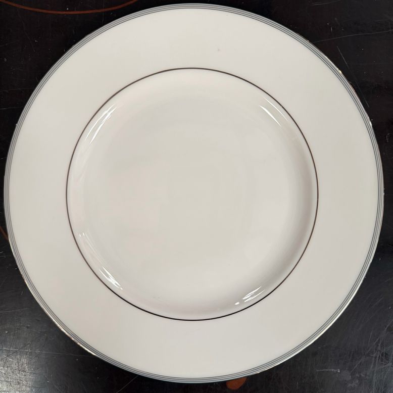 Lenox Columbus Circle 14 5-Pc Place Settings, Oval Platter & Vegetable Bowl