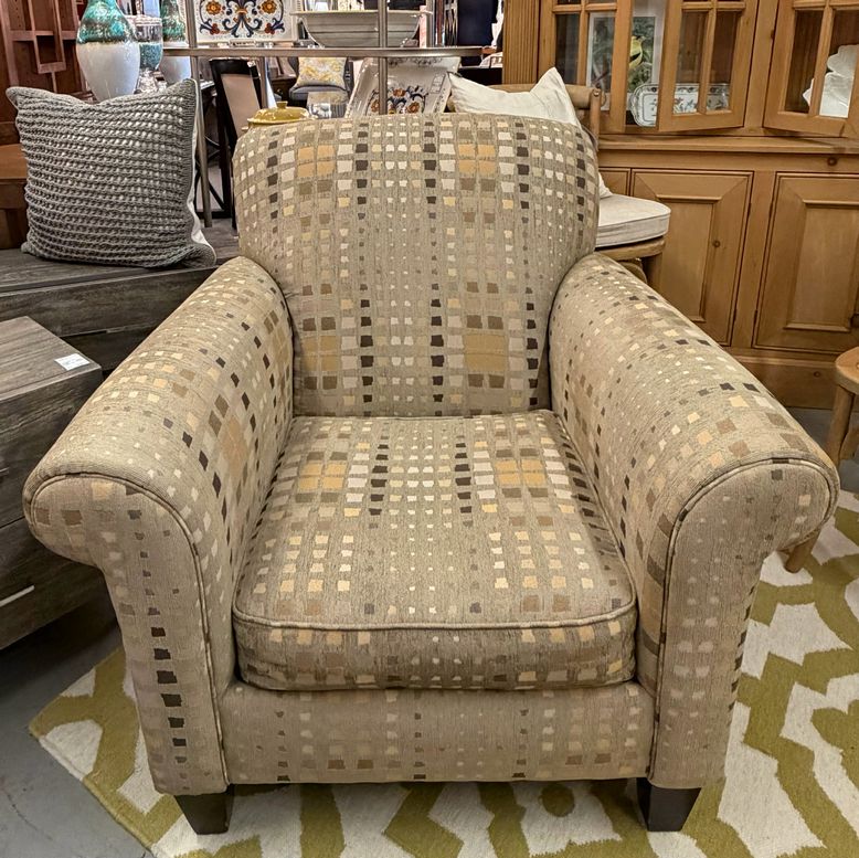 Havertys Sandy Taupe Squares Accent Chair 37x34x37 FINAL SALE