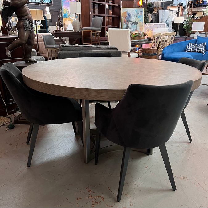 Abreia 60"D Oak Table W/Metal Base W/4 Nuevo Renee Shale Velvet Titanium Chairs