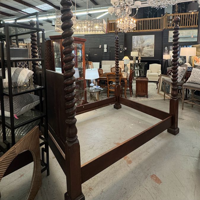 Henry Venables Queen 4-Poster Barley Twist Head/Footboard W/SRs, Slats 71.5x90.5