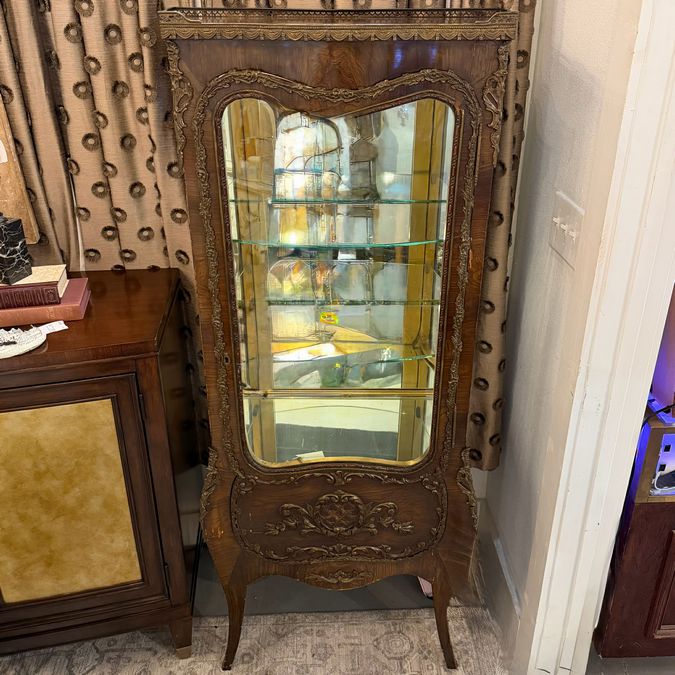 Curved Glass Bombay Wood Carved Vitrine W/Brass Detail, Gold Leaf 24x14x62 AS IS