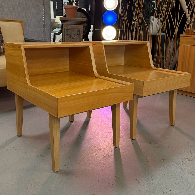 PAIR Edward Wormley for Drexel Precedent Step Tables 21x27x26