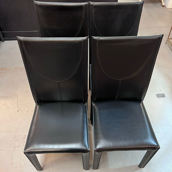 SET/4 Arper Italian Black Leather Side Chairs 17x16x39