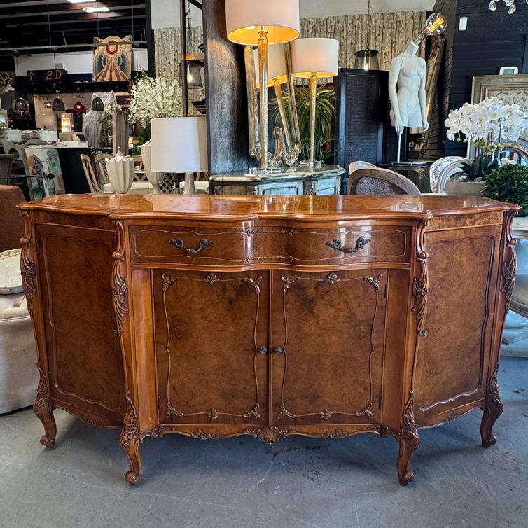 Antique Batesville Romweber French Provencial Louis XV Carpathian Cluster Elm Bu