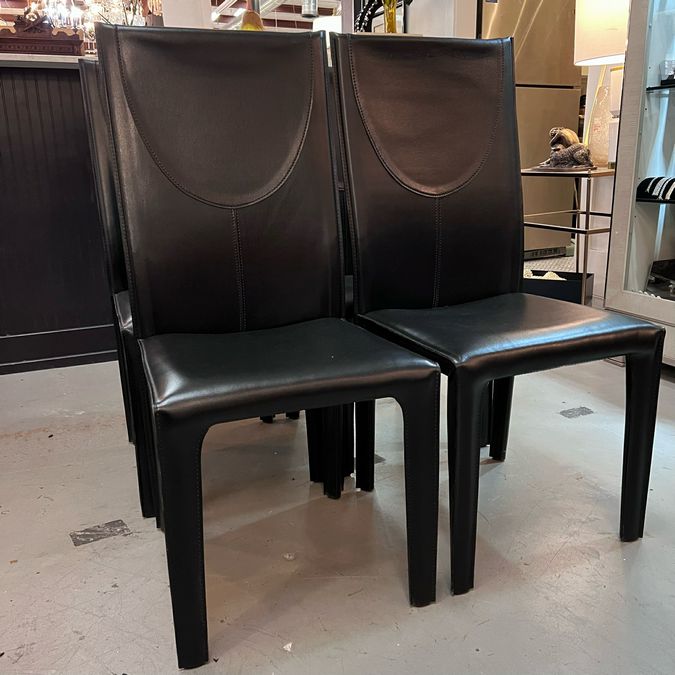 SET/4 Arper Italian Black Leather Side Chairs 17x16x39