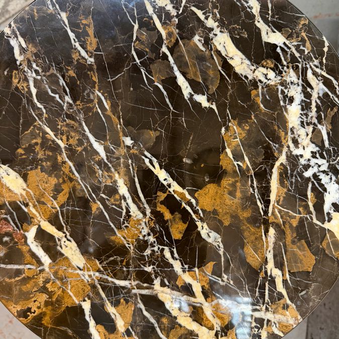 Chateau Side Table W/Marble Top & Star Element 17x17x26