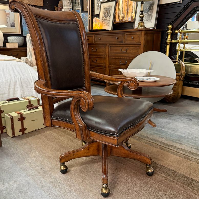 Hooker Tyncastle Tilt Swivel Leather & Wood Office Chair