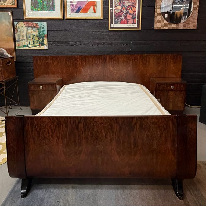 Antique Queen Sieling Burled Walnut Bed W/Nightstands & Frame 9.2'x6.7' AS IS