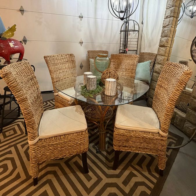 SET/6 Reagan Woven Banana Leaf Chairs W/Cream Cushions 17.5x22.5x41.5