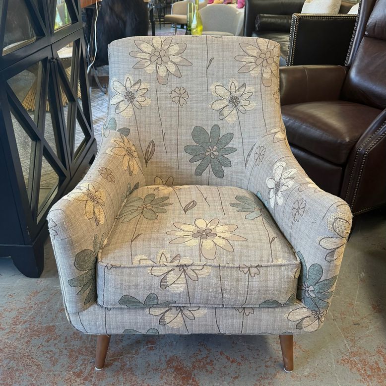 Flower Upholstered Accent Chair 28x33x35