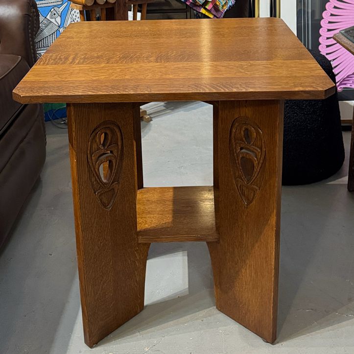 Stickley Argyle Street Mission Oak Side Table 24x24x26