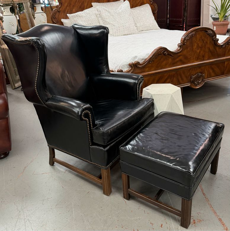 AWESOME Vintage Pristine Black Leather Wingback Chair W/Ottoman 33X34X43