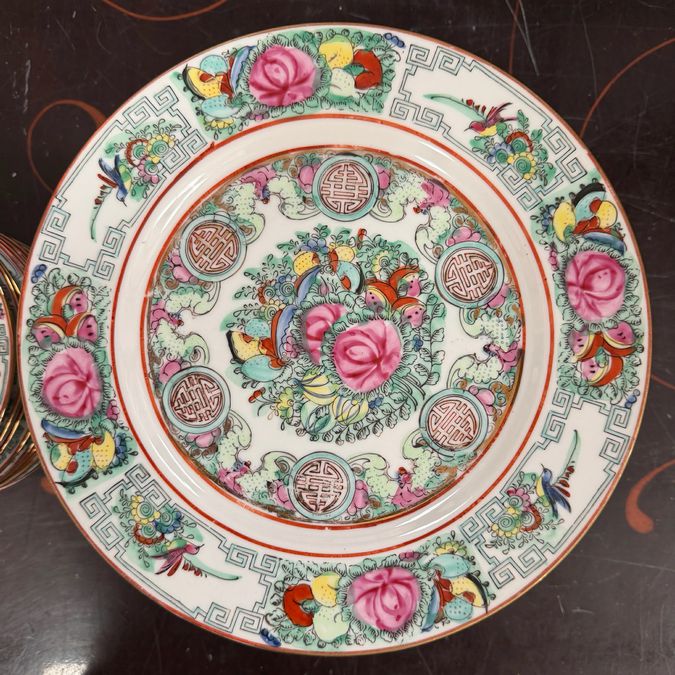 SET/24 Vintage Lord & Taylor Rose Medallion Dinner/B&B Plates 10.25/6.25"