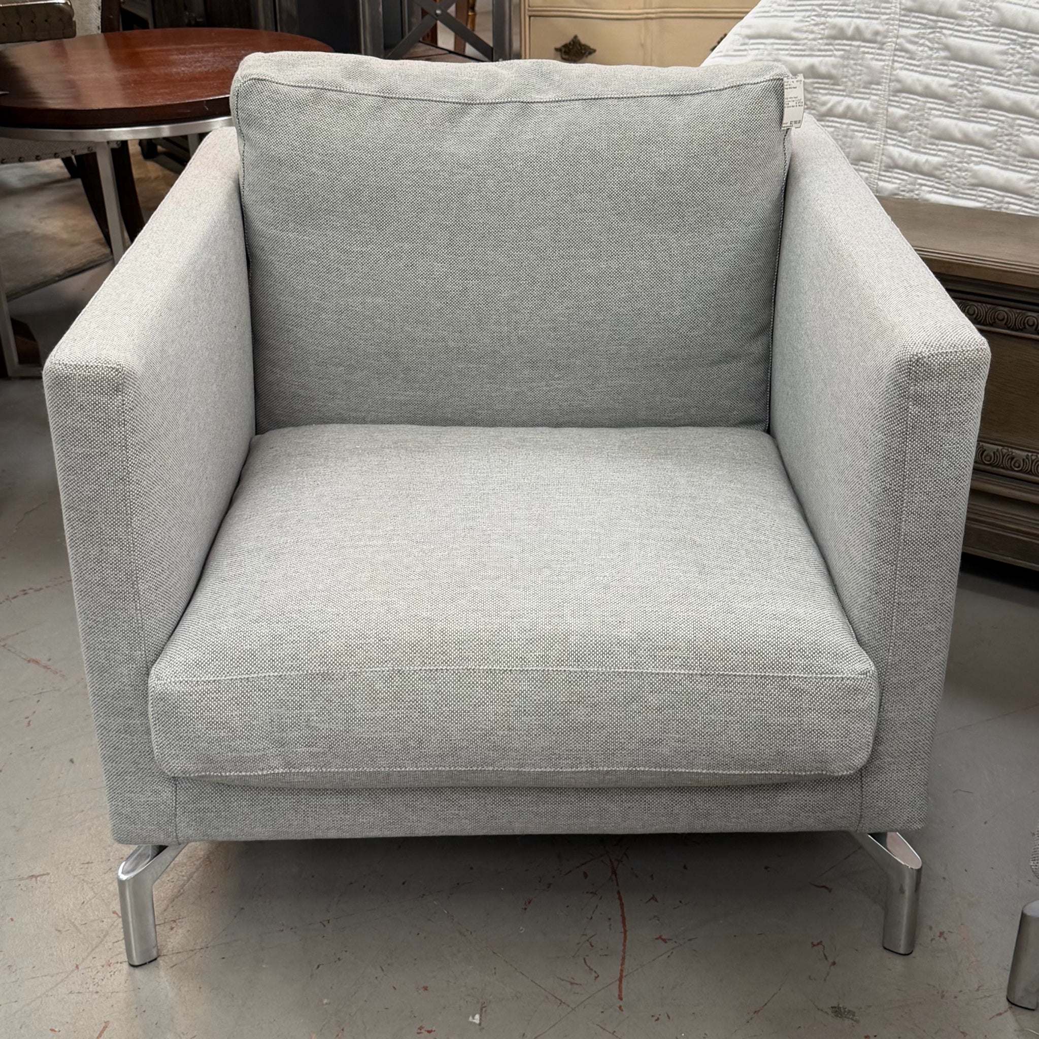 Design Within Reach Comolino Chair 31x35x31 NEW