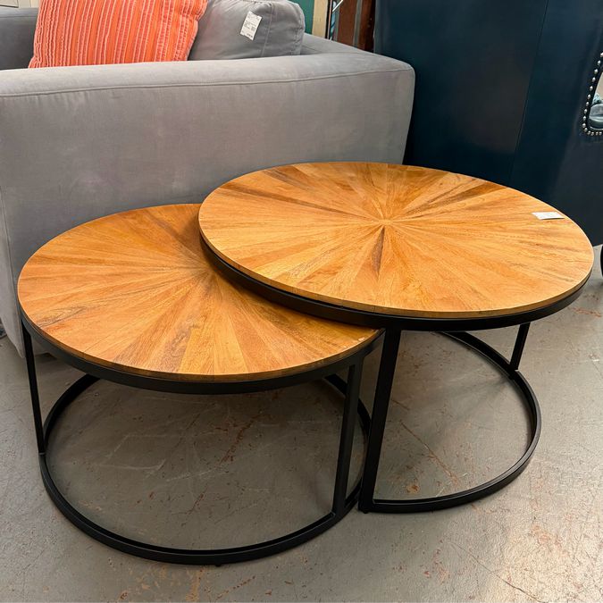 Havertys Cyrus Bunching Coffee Tables 32/28 Dia. x 18/16"H