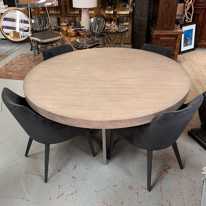 Abreia 60"D Oak Table W/Metal Base W/4 Nuevo Renee Shale Velvet Titanium Chairs