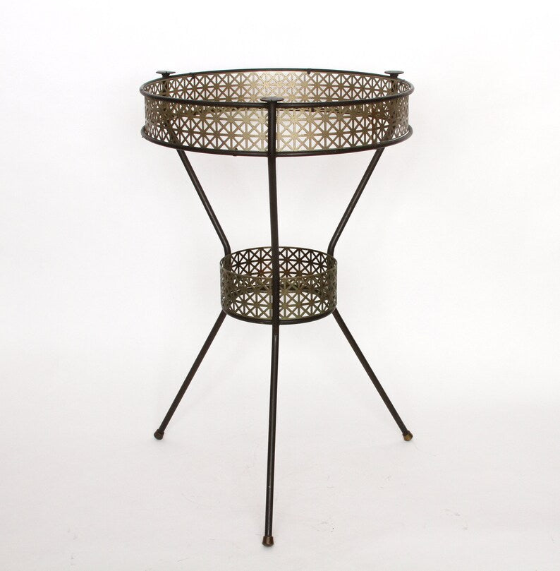George Koch Sons Mid-Century Atomic Pierced Metal Table 20"Dx22.5"H