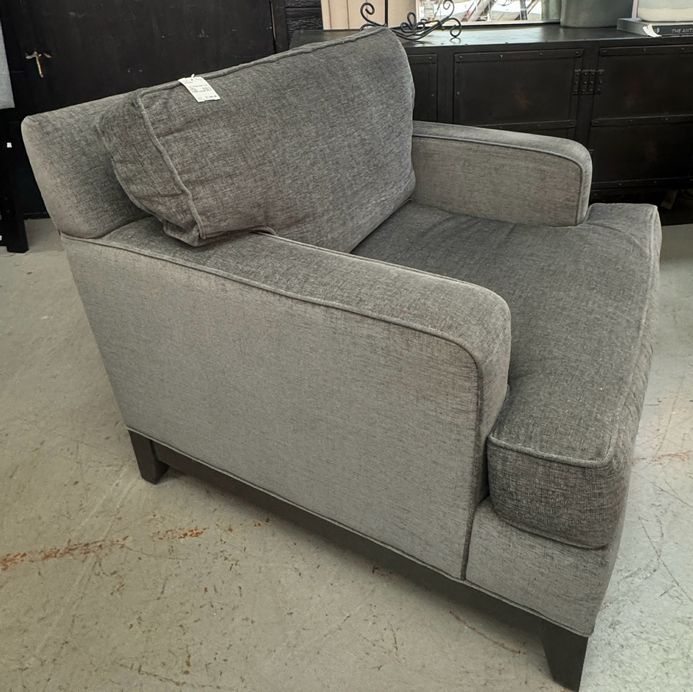 PAIR Ethan Allen Arcata Chairs 38x40x36