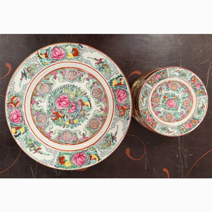 SET/24 Vintage Lord & Taylor Rose Medallion Dinner/B&B Plates 10.25/6.25"