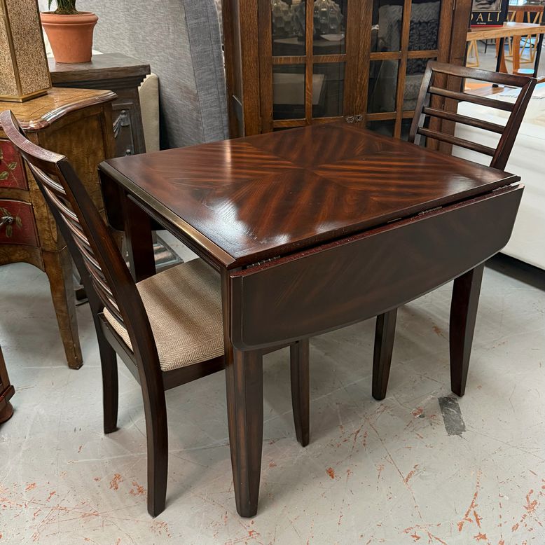 Winner's Only Drop Leaf Table W/2 Chairs 30-50"x36x30.5