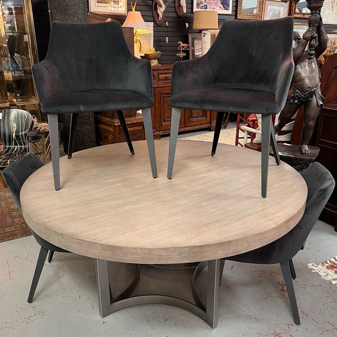 Abreia 60"D Oak Table W/Metal Base W/4 Nuevo Renee Shale Velvet Titanium Chairs