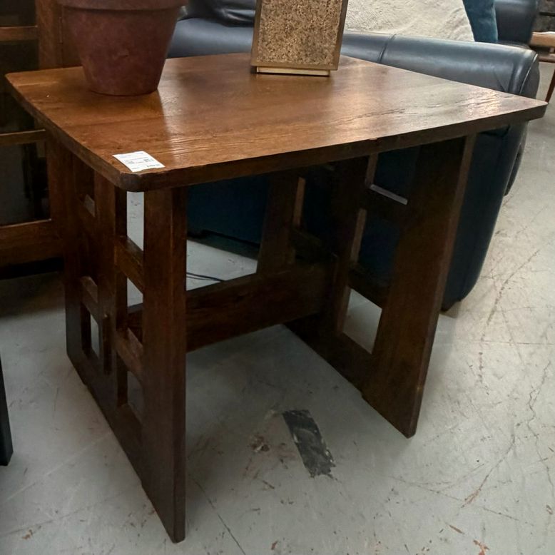 Antique Arts & Crafts Side Table 30x24x27