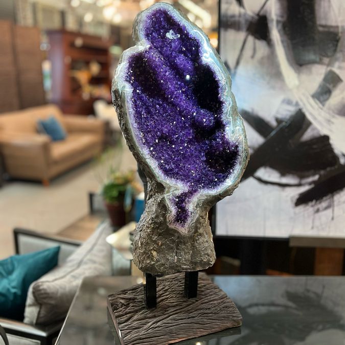 34" Amethyst Quartz W/Stand