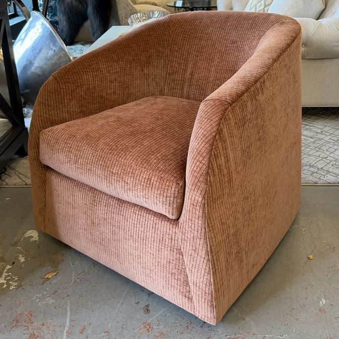 Havertys Rust Stella Swivel Chair 29.5x36x32 NEW