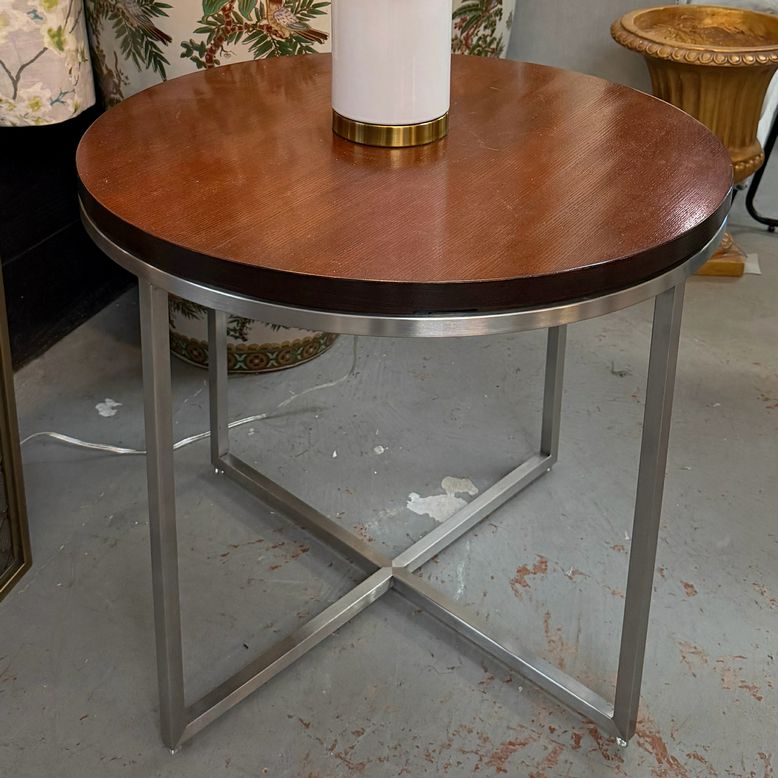 Ethan Allen TP283/28-8115 Round Side Table 27"DiaX23.5"H