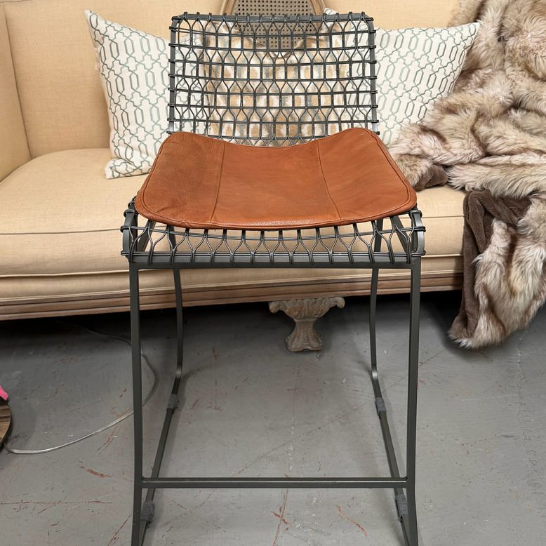 SET/3 Crate & Barrel Tig Counter Bar Stools 17x18x35 (25" seat)