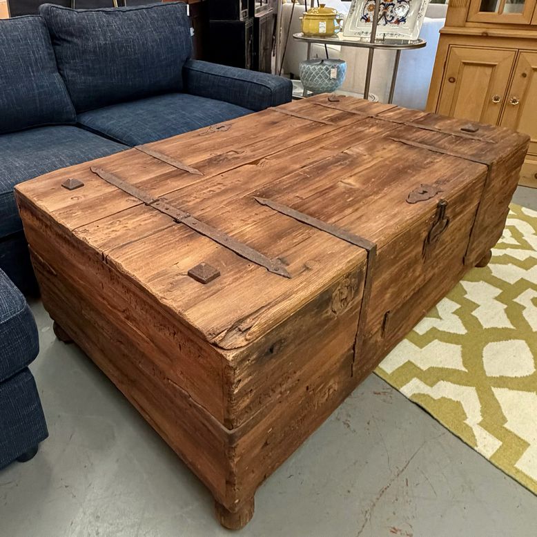 XL 2-Sided Primitive Wood Trunk 60x36x22.5