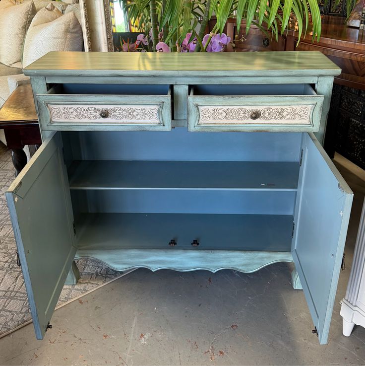 Narrow Blue & Cream 2-Door/2-Dwr Console Cabinet 40x11x36.5
