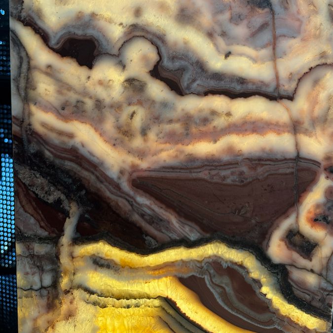 Onyx Column Accent Light 12x12x47.5