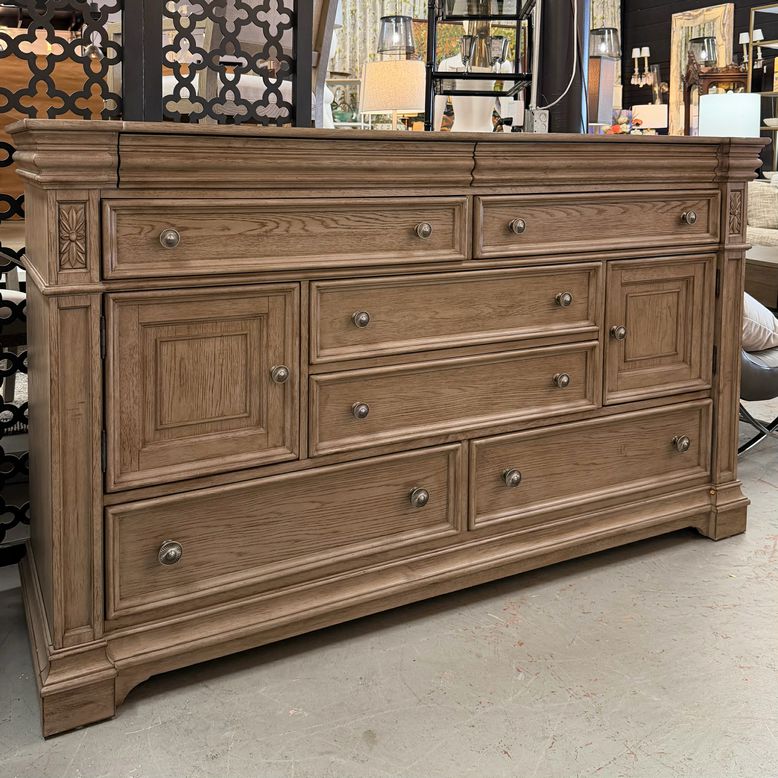 Kingsbury French Gray 8 Drawer Dresser NEW