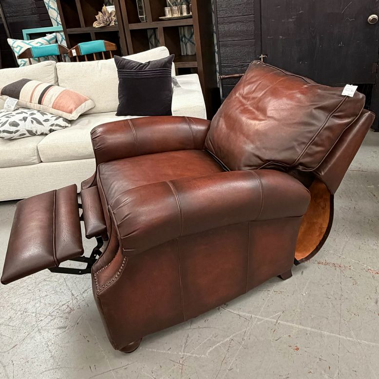 Bernhardt Van Gough Leather Recliner 36x44x38