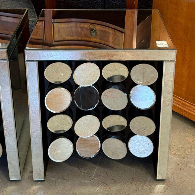 Zuri Onxy 2-Drw Mirrored Side Table 22x18x24 AS IS