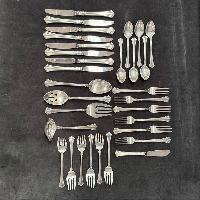 31-Pc Reed & Barton 18th Century Sterling Flatware
