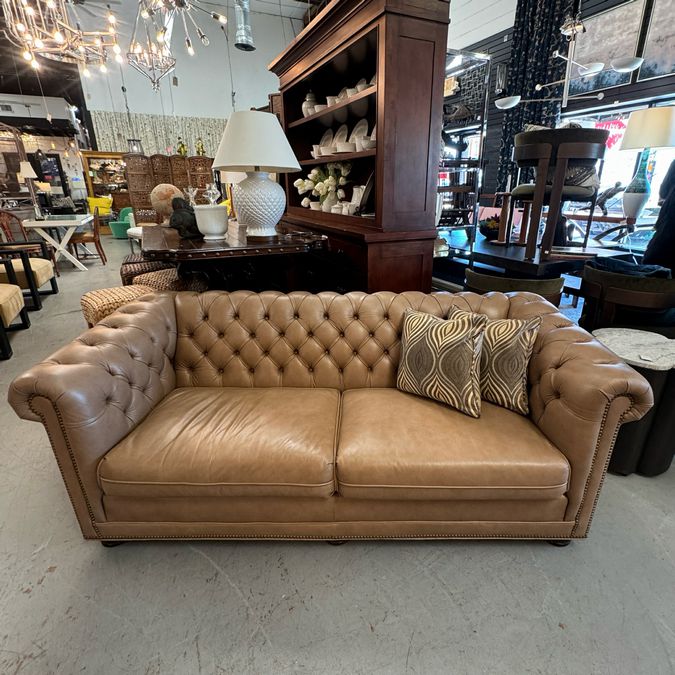 Leathercraft Soft Brown Chesterfield Sofa 76x34x29