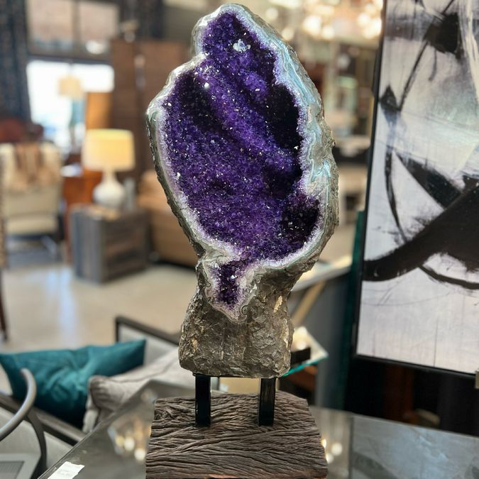 34" Amethyst Quartz W/Stand