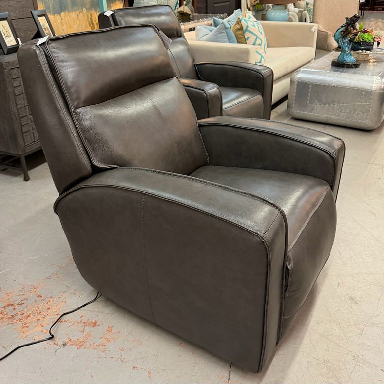 Haverty's Haley Leather Power Recliner 34X41X39 NEW