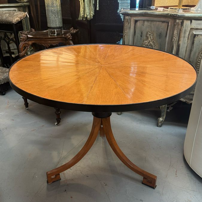 Dessin Fournir Osterly Dining/Entry/Game Table W/Greek Fret 40" Dia x 30"H