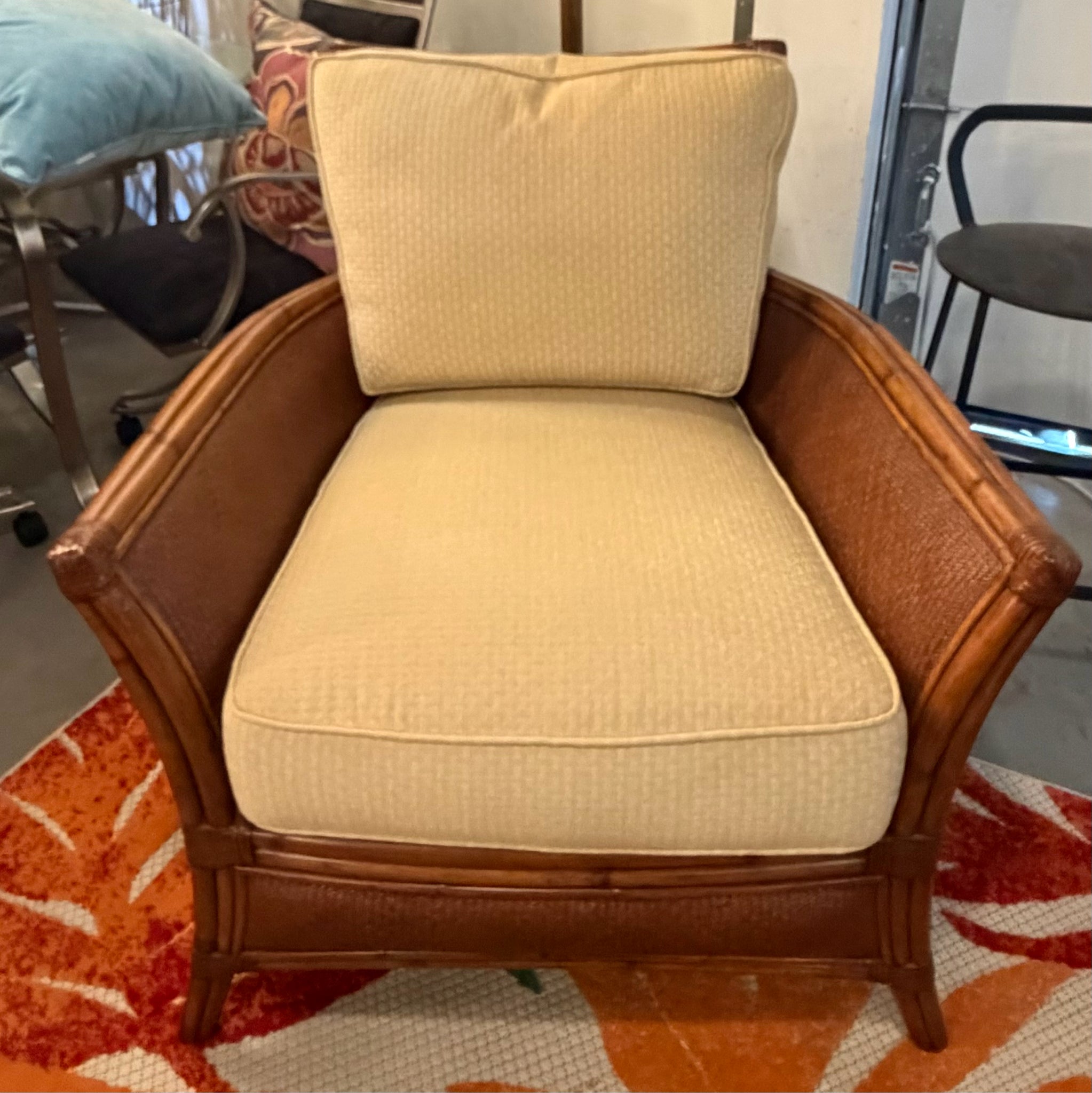 PAIR Ethan Allen Faux Bamboo & Wicker Chairs 34x37x35 & Ottoman