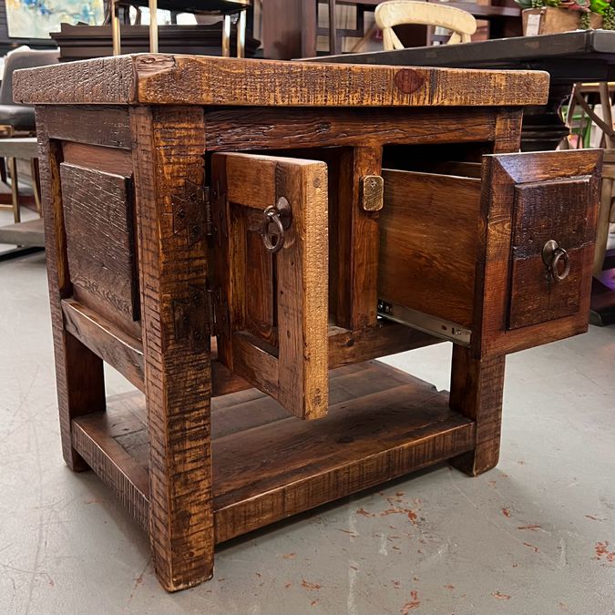 Rustic 1-Door/1-Drawer Side Table 26x20x26