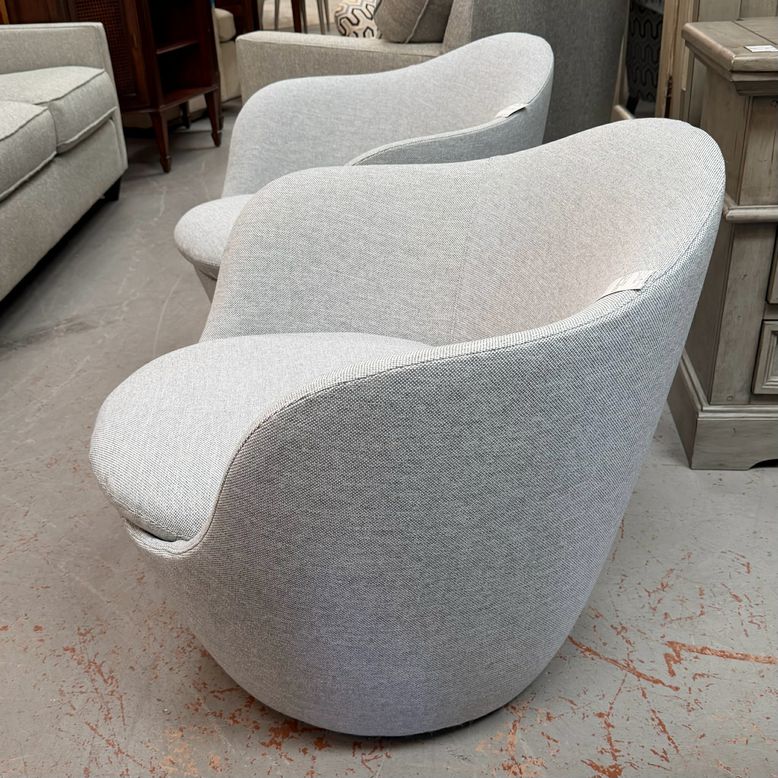 Design Within Reach Lina Chair In Italglio By Hylnur Atlason 30X31X29