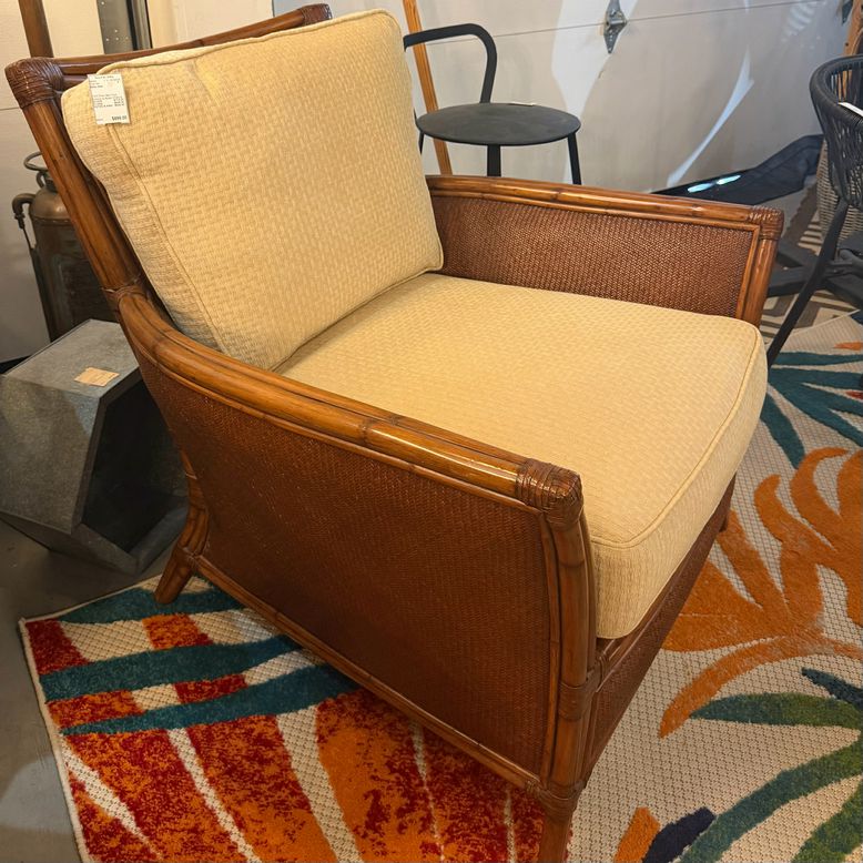 PAIR Ethan Allen Faux Bamboo & Wicker Chairs 34x37x35 & Ottoman