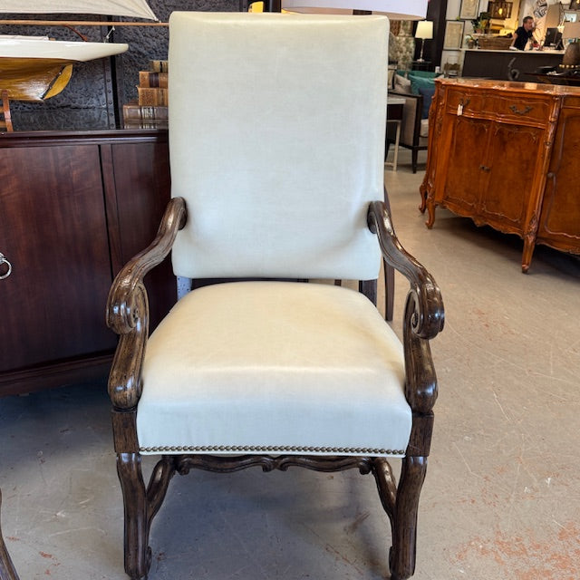 Robb & Stucky Cream Leather Louis XIII Os de Mouton Style Armchairs 23Lx29Dx45H