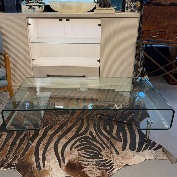 "Dlg" Glass Cocktail Table By Gae Aulenti 49x25.5x15